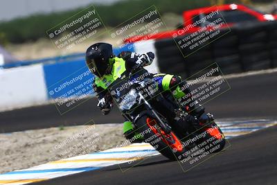 media/Jun-07-2025-TrackDaz (Sat) [[4413525952]]/C Group/1240pm (Turn 1)/